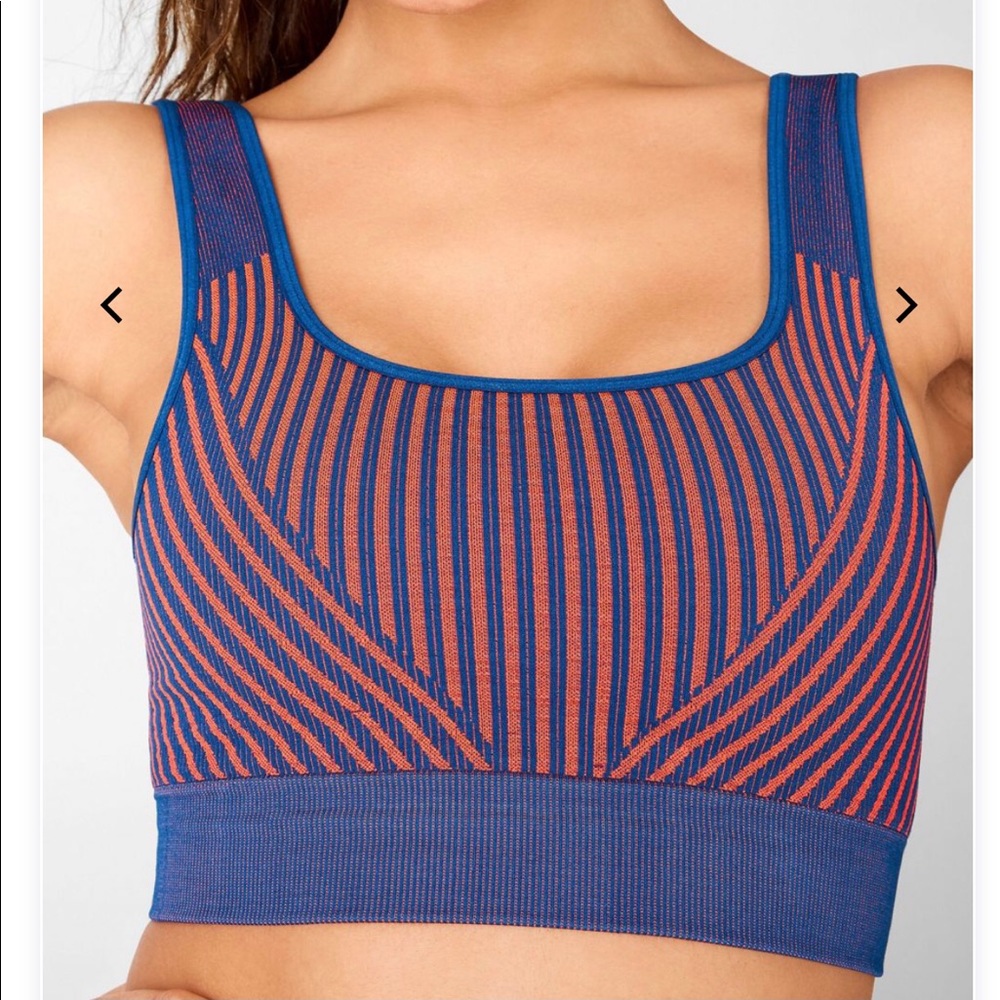 Fabletics Alexis Seamless Sports Bra